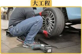 3分钟学会自己换备胎，女生也能用图片