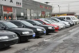 8000块收车8000块卖！你知道二手车商靠什么挣钱吗？图片