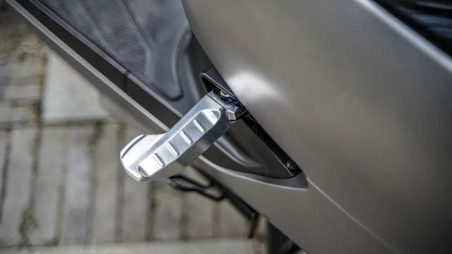 一万出头的高颜值本田复古踏板——新大洲本田NS125LA静态评测