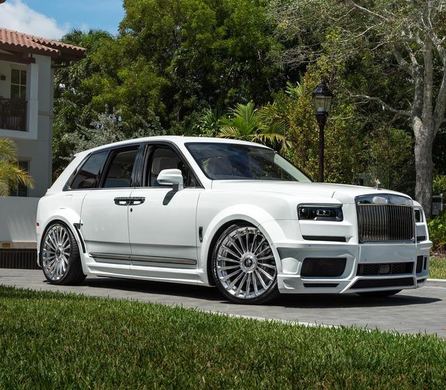 网友说想把自己的库里南改宽体，怎么改？这个案例你们喜欢吗？