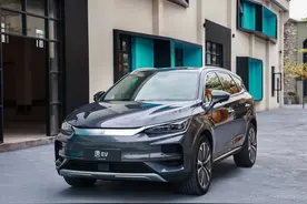 8月新能源SUV销量榜：宋第1，Model Y第2，问界M5第7，极氪001第8图片