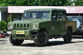 新车 | 售12.78万元起 2025款北汽制造勇士皮卡上市 搭玉柴2.4T柴油机图片