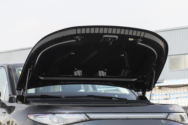 4000 元补贴 13 万级家用 SUV 零跑 C10 真实用车全解析