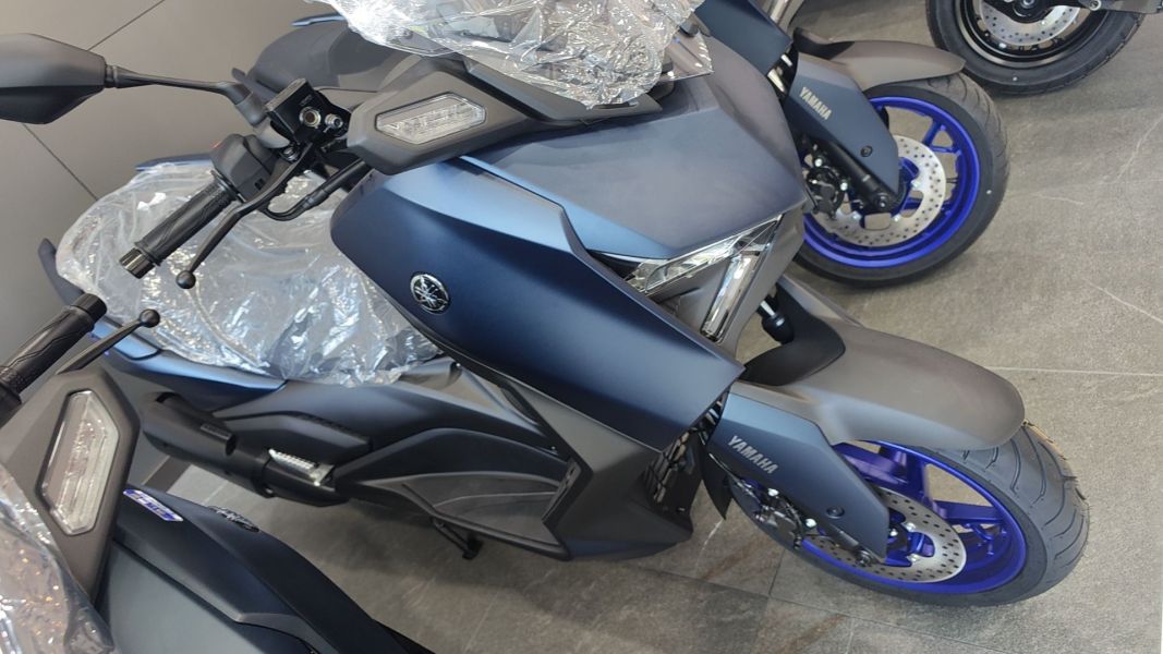 两个多月等得不久，YAMAHA XMAX提车作业8250|小老婆汽機車資訊網