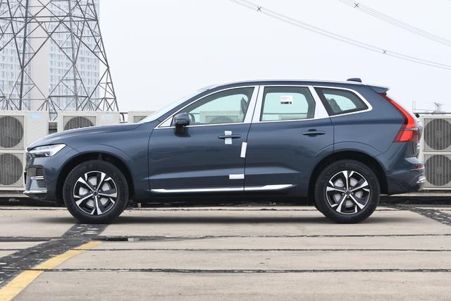 家庭出行的守护者：深度解析沃尔沃XC60如何重新定义安全与豪华