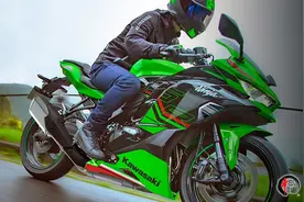 新车｜2024款川崎Ninja ZX-25R SE海外发布，加推低调哑光质感涂装图片