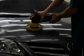 车漆抛光会磨损吗？别担心，车漆其实能抛这么多次！图片
