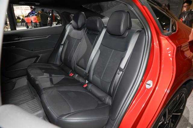 长安福特新款蒙迪欧亮相