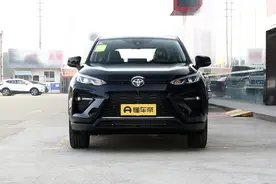 年轻人第一台紧凑型SUV，RAV4荣放搭载2.0L+CVT值不值得入手？图片