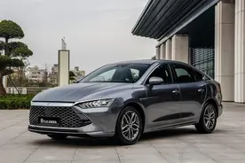 不足10万预算，应该买燃油车还是新能源？图片