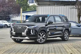 7座低价进口旗舰SUV，V6大排量带四驱，能吃92号油，现代帕里斯帝图片
