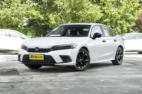 2022款本田思域提车一年多，我爱上了思域，也越来越后悔图片