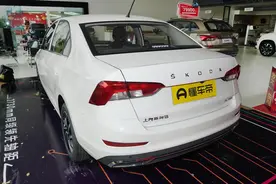 柯迪亚克GT引擎盖上的线条还有这些作用图片