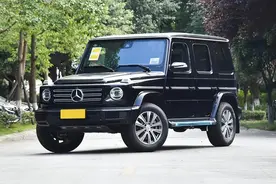 142.48万配2.0T发动机，配置一般，奔驰G级G350有什么好？图片