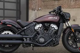 售价16.98万起！美式巡航Bobber印第安侦察兵Scout图片