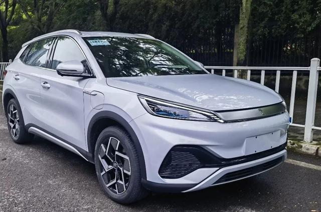 比亚迪纯电动汽车4万