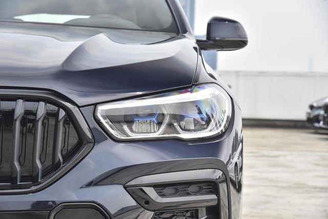 新款宝马X6搭载3.0T L6发动机，5.5秒破百，配空气悬挂，96.69万？