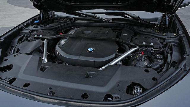 3.0T六缸也不怕国七排放？全新宝马7系技术解析