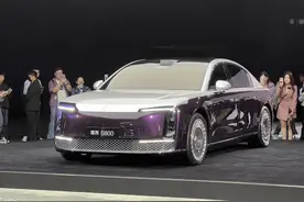 新车 | 预计售价100万元起/全新大型车/提供双色车身，尊界S800实拍图片