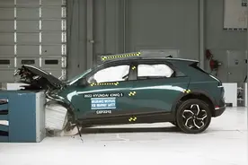 美国IIHS公布5新车碰撞测试结果 现代Ioniq 5、大众Golf R获最高评级图片