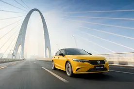 比思域更年轻型格HATCHBACK上市，选TURBO还是HEV？图片