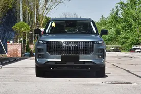 售价9.99万元起，新款奇瑞探索06都市版上市，新增四驱版本图片