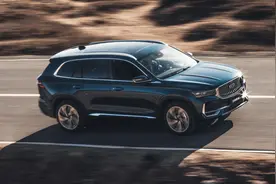 “亲兄弟明算账”，领克01对比星越L，谁才是那个自主精品图片