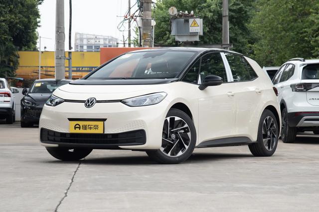 零跑Lafa5上市售9.78万元起