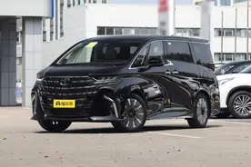 75.8万起，车长5.4轴距3430，这样的大七座MPV不比埃尔法香吗图片