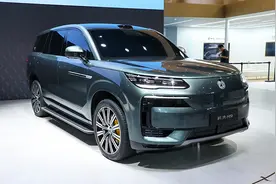 可能比问界M9便宜5万，腾势N9内饰亮相，40万就能买？图片