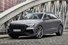 新款奥迪Q8杀到！动力配置提升 78.28万起买平替Urus？图片