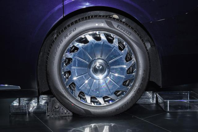 岚图梦想家山河上市