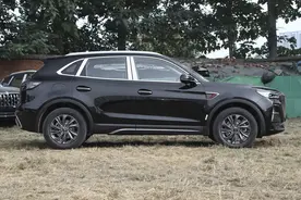 豪华中型SUV性价王！2.0T+8AT+四驱，比途观L有档次，降到14万多图片