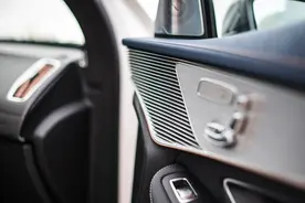 新时代的排头兵，哈曼卡顿加持的大众ID.4 CROZZ音响系统表现如何图片