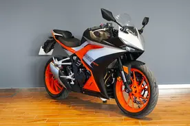 凯越321新玩家，ABS+TCS，落地2万5，与刀锋版相比谁更强？图片