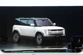 iCAR 03/GT首发亮相 与宁德时代合创全新电池品牌图片