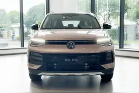 10万以内买合资SUV，途岳新锐和锋兰达哪个好，来全面比较下图片