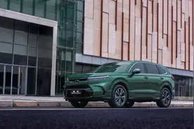 18.59~24.99万元，增加7座版本，新款本田皓影上市图片