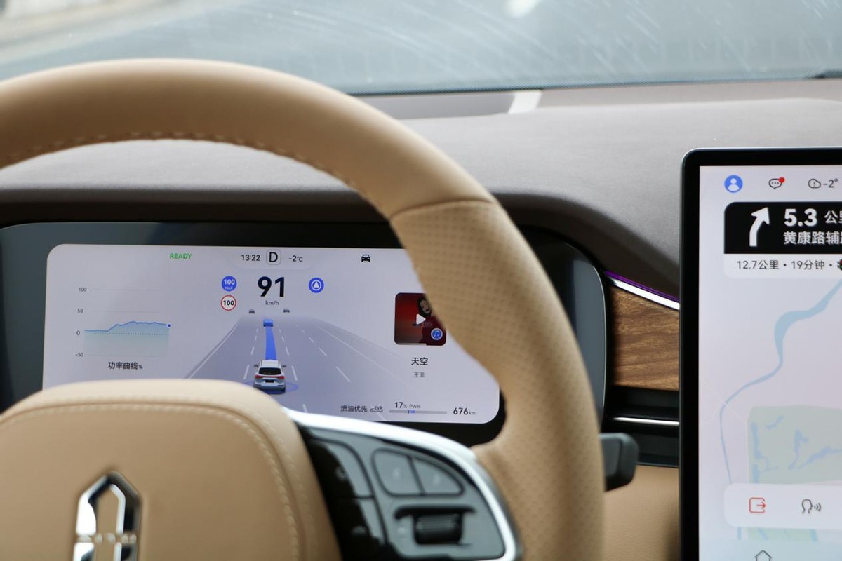 问界M7销量分析_问界_问界M7增程版评测