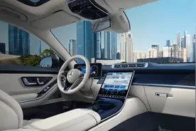 比华为还牛？奔驰L2++无图智驾视频公布：水平还行图片