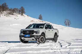 全新福特游骑侠Ranger FX4沙狐特别版开启预订图片