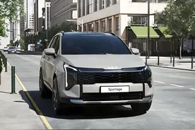 全新狮铂拓界来了，内外升级，换装8AT变速箱，静音效果大幅提升图片