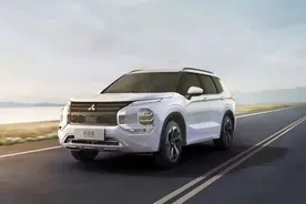 全新一代欧蓝德动力公布，1.5T 4B40引擎+48V对标本田1.5T谁更强？图片