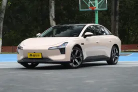 盘点5款10~15万新能源汽车，每辆车都是爆款，近期买车的看过来图片