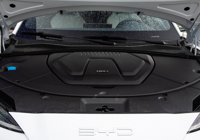 电池组容量增大，四驱版没上，比亚迪宋PLUS冠军版应该怎么选