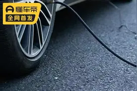 买了新车之后，还需要买很多配件？哪些有用，哪些是坑？图片