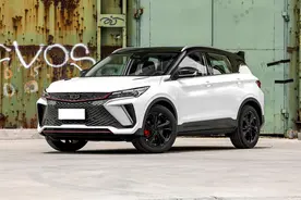 181马力1.5T低价高配家用小SUV，城市好停车油耗5.8L，吉利缤越图片