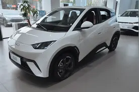 探店|比亚迪海鸥新车到店，贷款两年可以低至0利息？图片