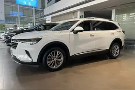 别克昂科威Plus652T两驱五座豪华版实拍图片