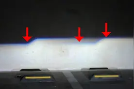 LED大灯，光线边缘为什么有一条蓝色光带？图片
